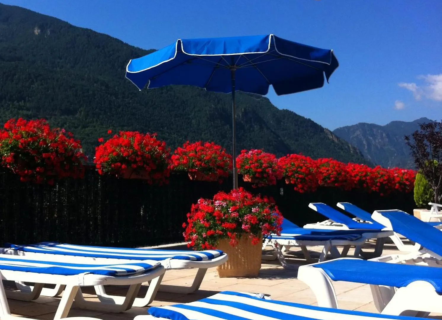 Hotel Pyrénées Andorre-la-Vieille