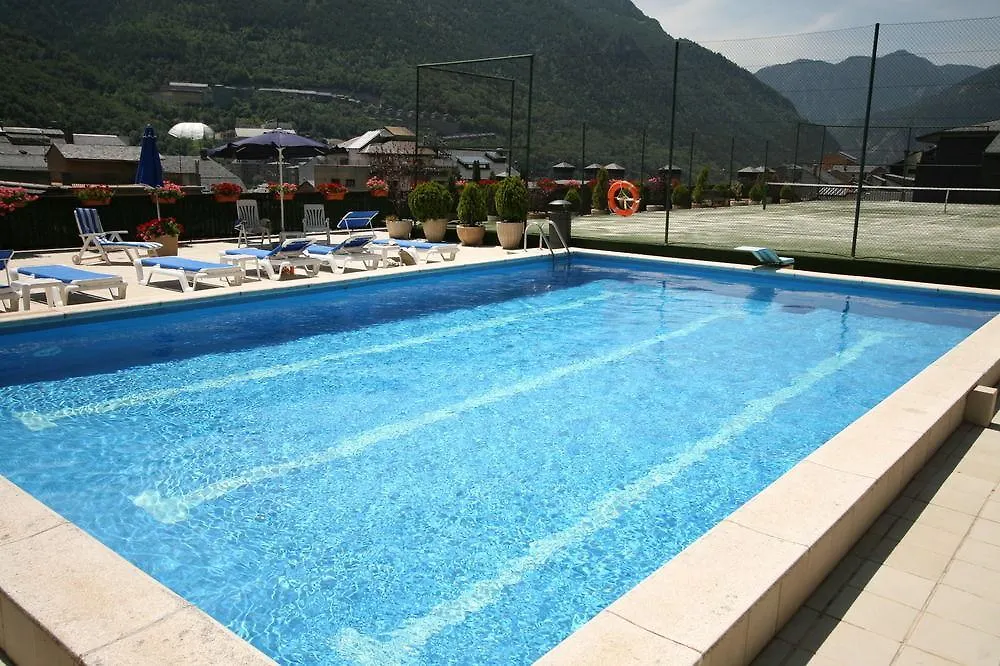 Hotel Pyrénées Andorre-la-Vieille