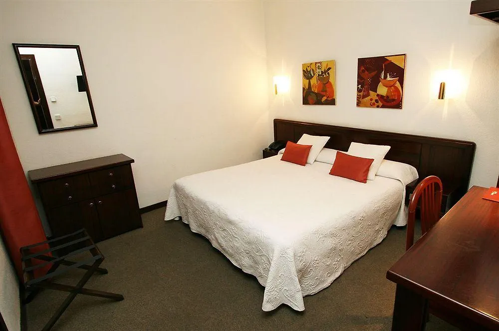 Hotel Pyrénées Andorre-la-Vieille