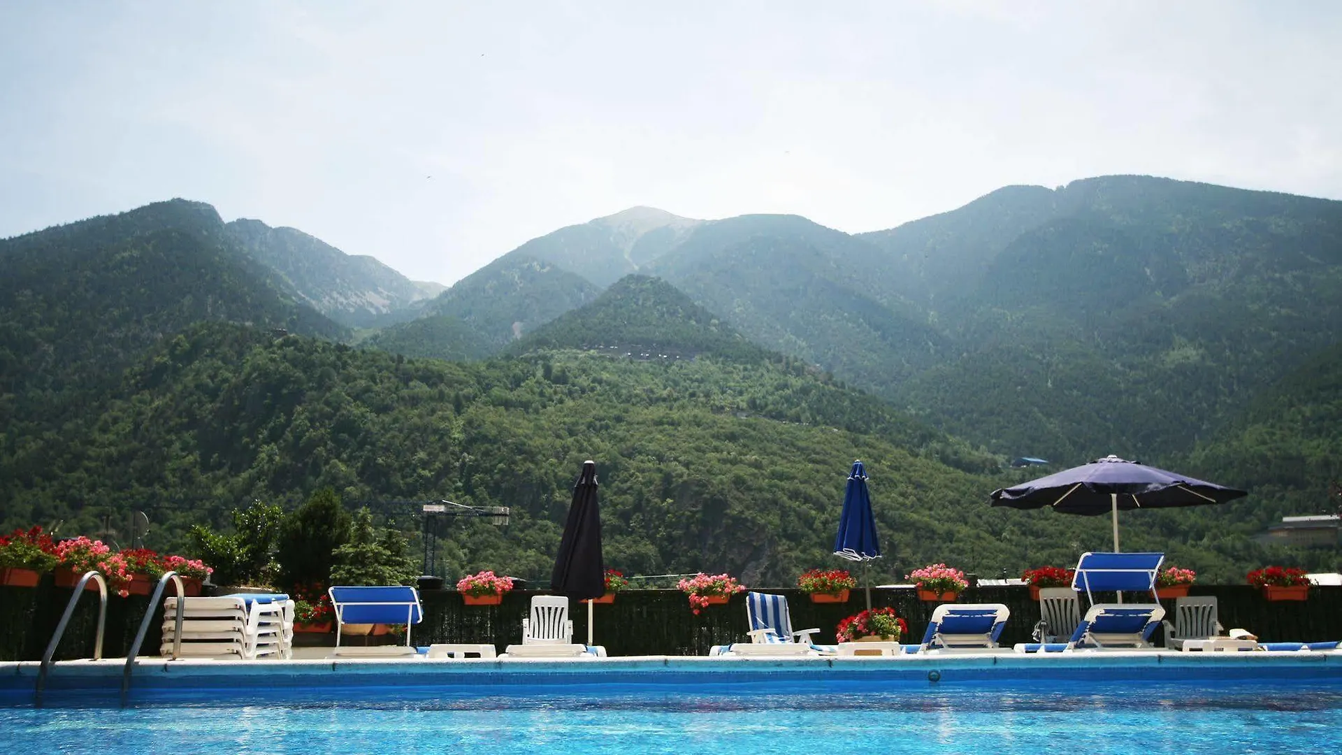 Hotel Pyrénées Andorre-la-Vieille